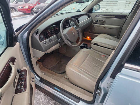 2007 Lincoln Town Car Signature