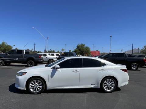 2014 Lexus ES 300h