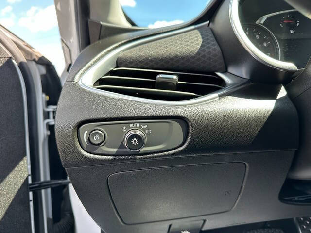 2017 Chevrolet Malibu LT