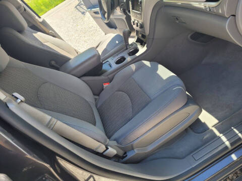 2014 Chevrolet Traverse LS