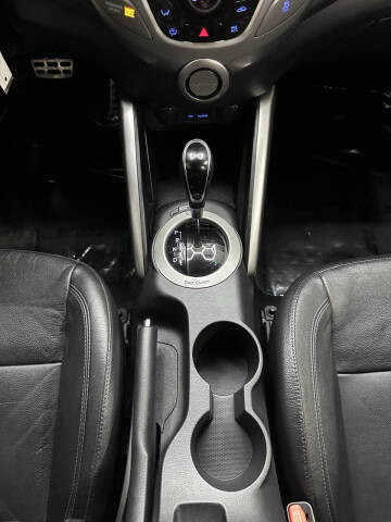 2015 Hyundai Veloster