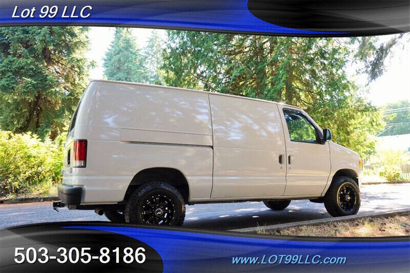 2009 Ford E-Series E-250