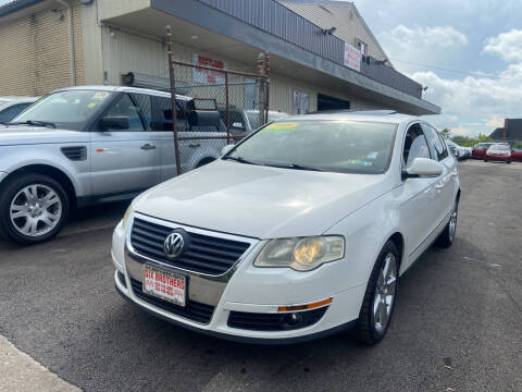 2009 Volkswagen Passat for sale at Six Brothers Mega Lot in Youngstown OH