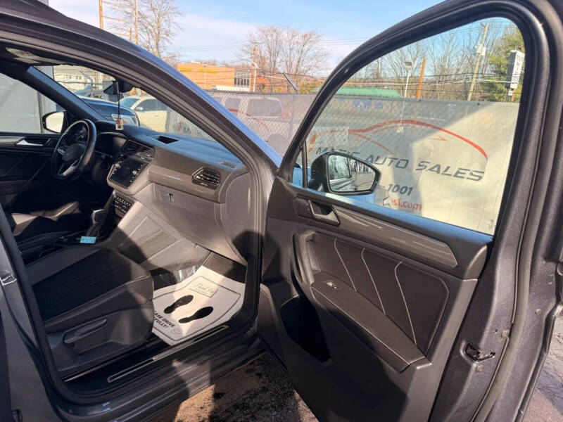 2022 Volkswagen Tiguan SE R-Line Black 4Motion