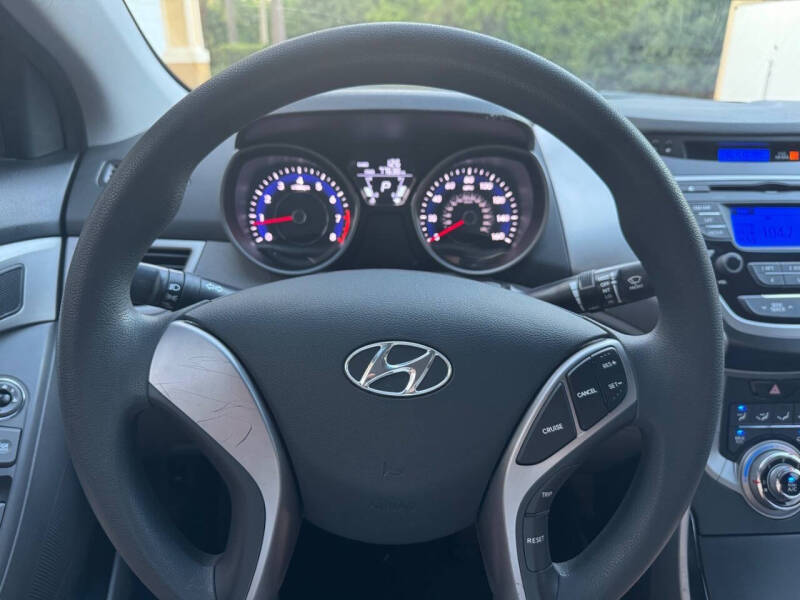 2013 Hyundai Elantra GLS