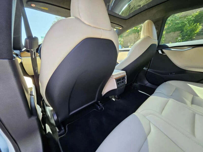 2020 Tesla Model S Long Range Plus
