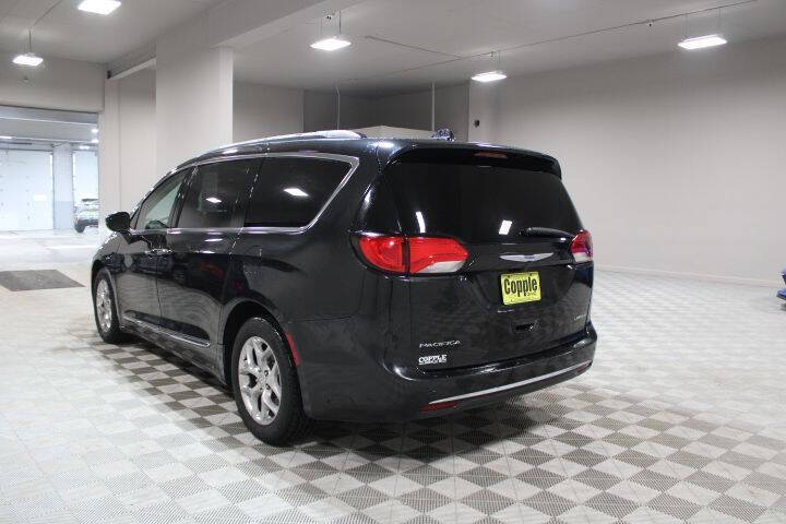 2018 Chrysler Pacifica Limited