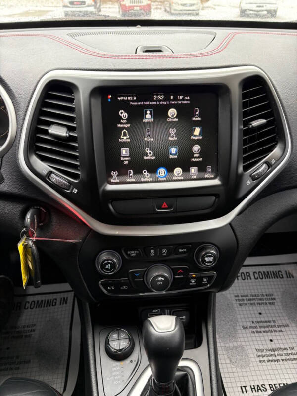 2015 Jeep Cherokee Trailhawk