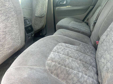 2003 GMC Envoy SLE