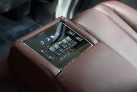 2016 Lexus LX 570