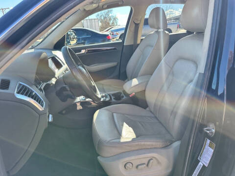 2011 Audi Q5 3.2 quattro Premium Plus