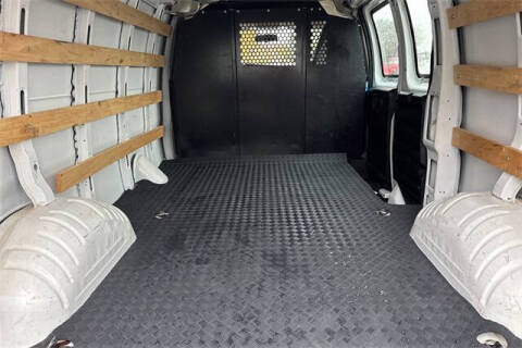 2023 GMC Savana 2500