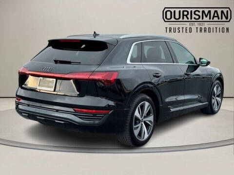 2024 Audi Q8 e-tron quattro Premium Plus