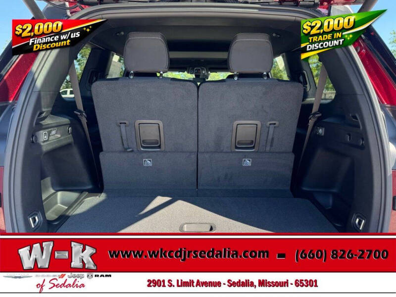 2026 Jeep Grand Cherokee L Laredo