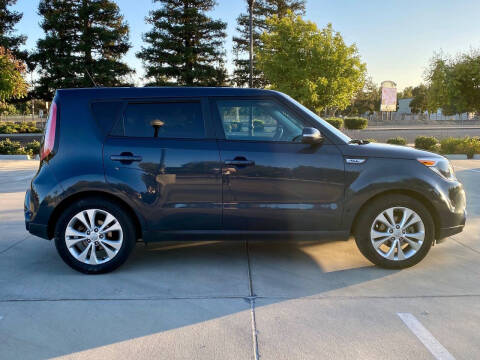 2016 Kia Soul !