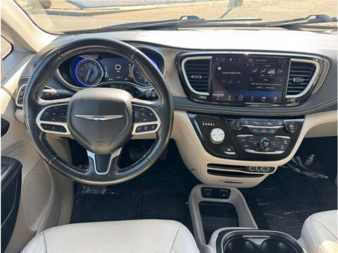 2021 Chrysler Pacifica Touring L