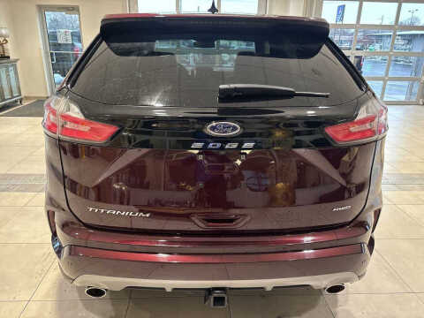 2024 Ford Edge Titanium