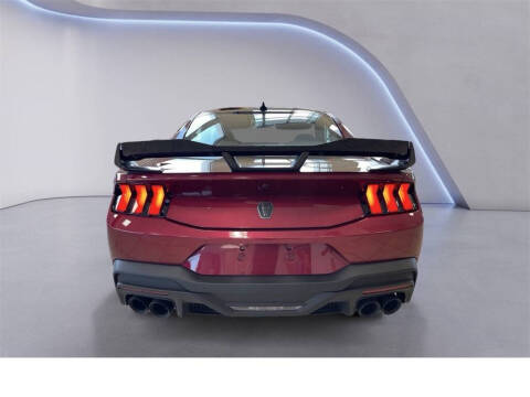 2025 Ford Mustang Dark Horse