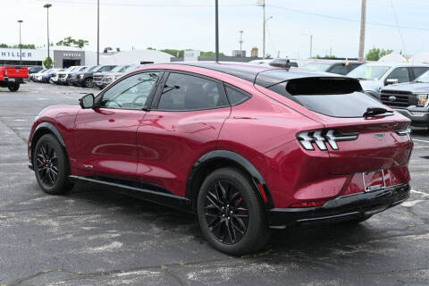 2025 Ford Mustang Mach-E Premium