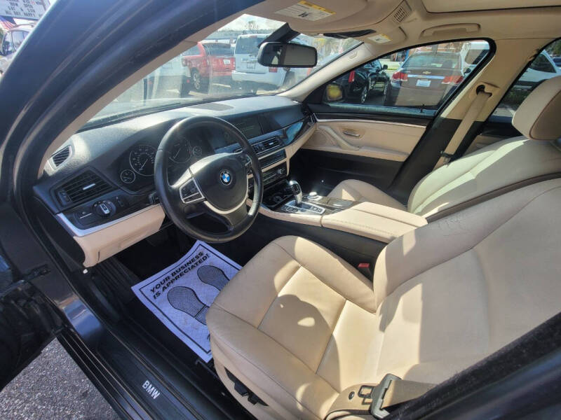 2013 BMW 5 Series 528i