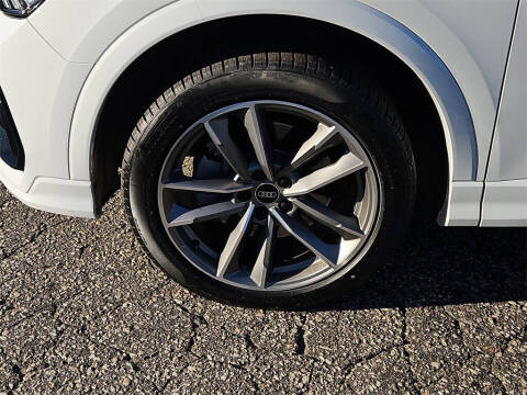 2023 Audi Q3 quattro S line Prem Plus 45 TFSI