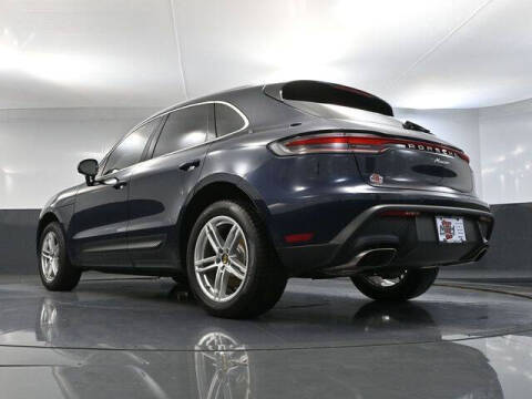 2022 Porsche Macan