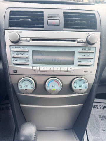 2009 Toyota Camry SE V6