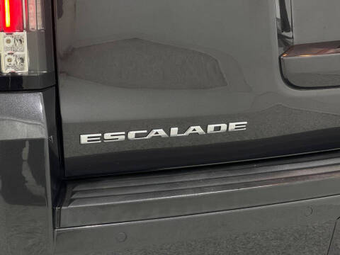 2016 Cadillac Escalade ESV Luxury Collection