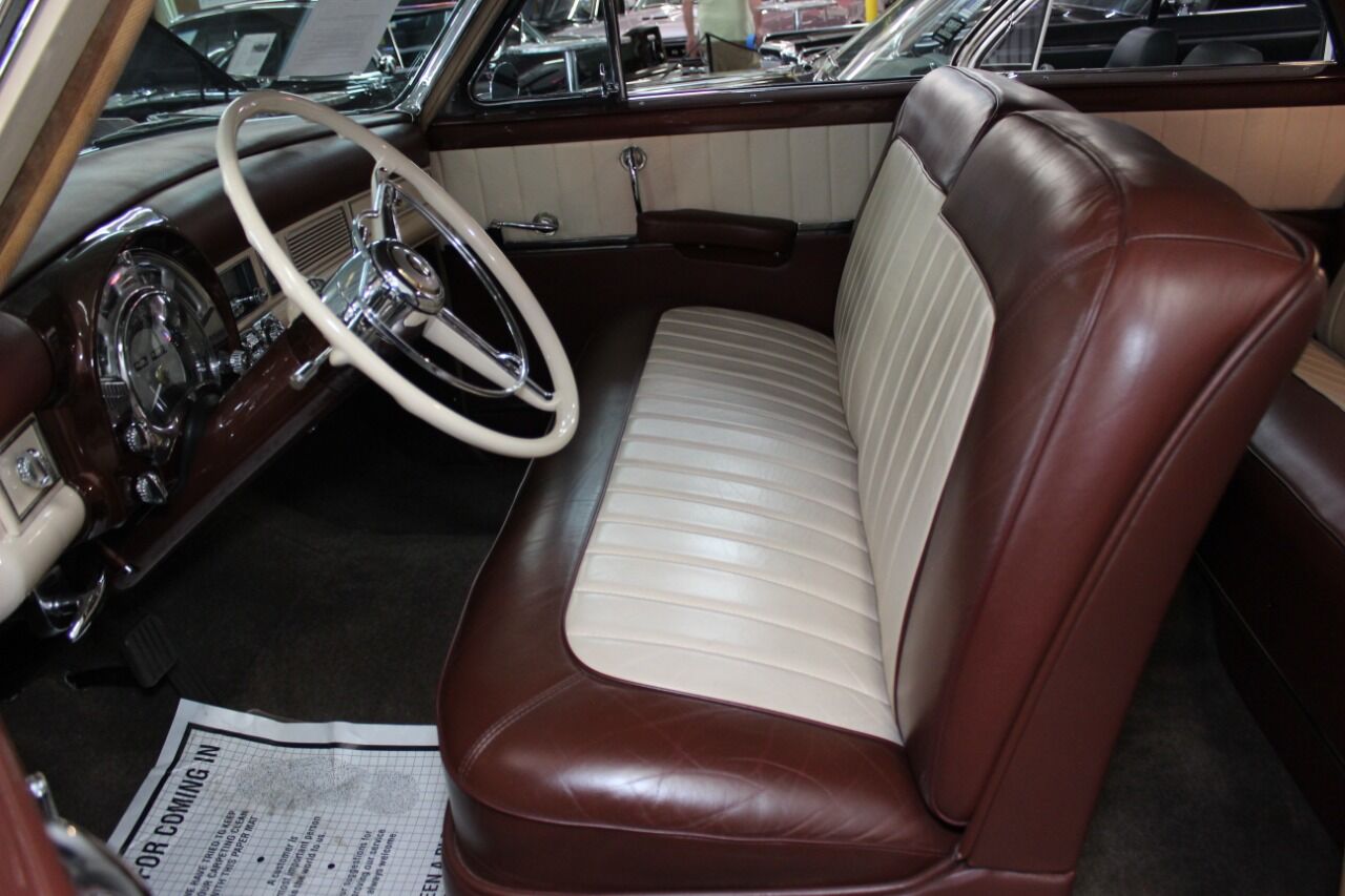 1953 Chrysler New Yorker 28