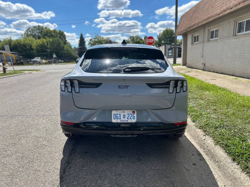 2025 Ford Mustang Mach-E GT