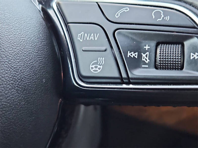 2019 Audi A4 quattro Premium Plus 45 TFSI