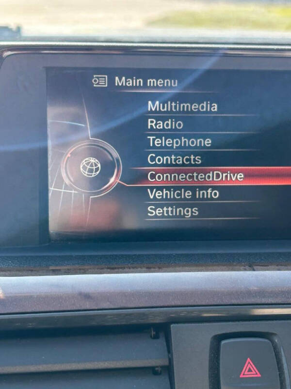 2015 BMW 3 Series 320i