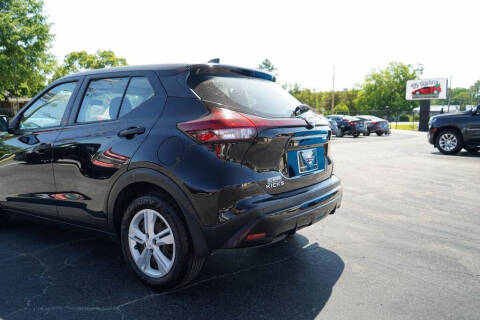 2022 Nissan Kicks S