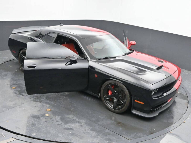 2016 Dodge Challenger SRT Hellcat