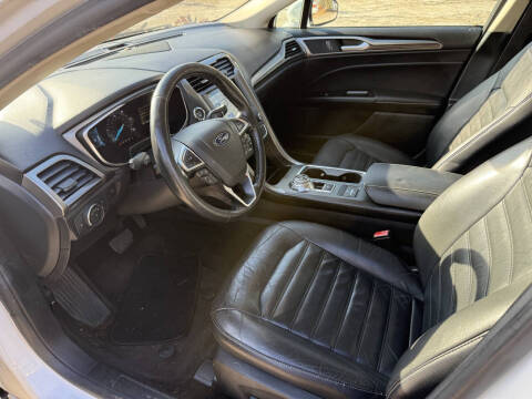 2017 Ford Fusion Hybrid SE