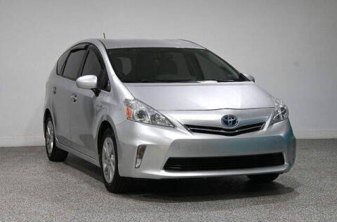 2013 Toyota Prius v Three