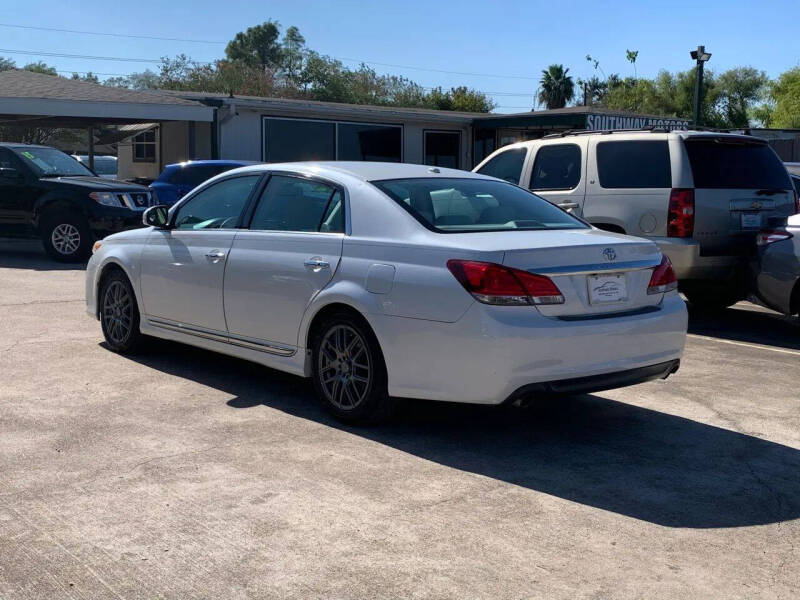2012 Toyota Avalon