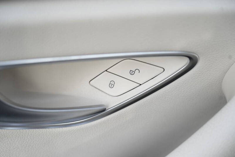 2019 Mercedes-Benz E-Class E 300 4MATIC