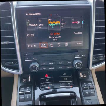 2018 Porsche Cayenne Platinum Edition