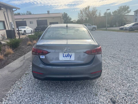 2020 Hyundai Accent SE