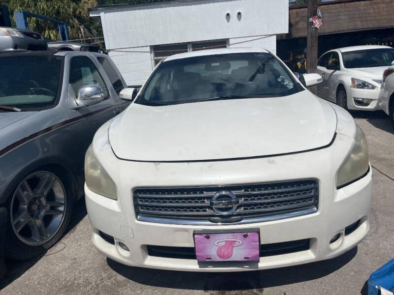 2010 Nissan Maxima