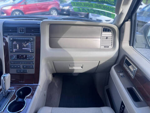 2014 Lincoln Navigator