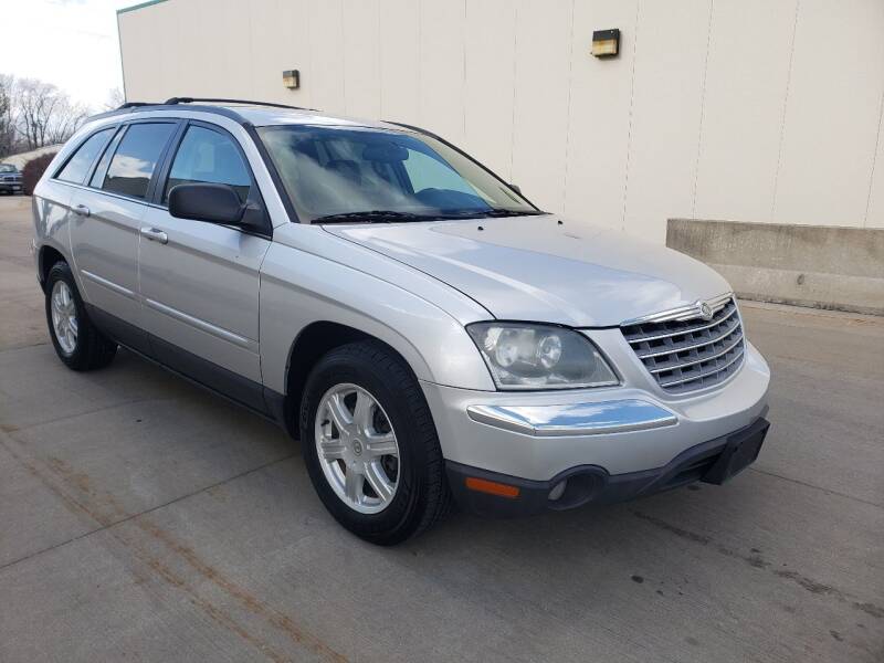 2006 Chrysler Pacifica for sale at Auto Choice in Belton MO