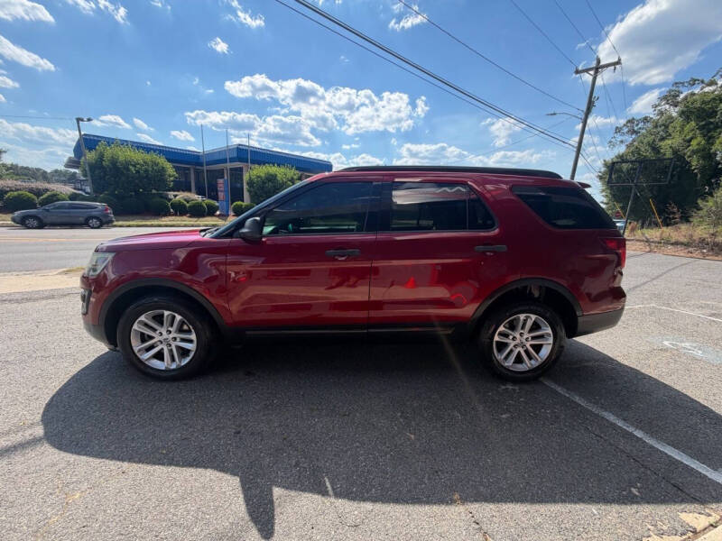 2017 Ford Explorer