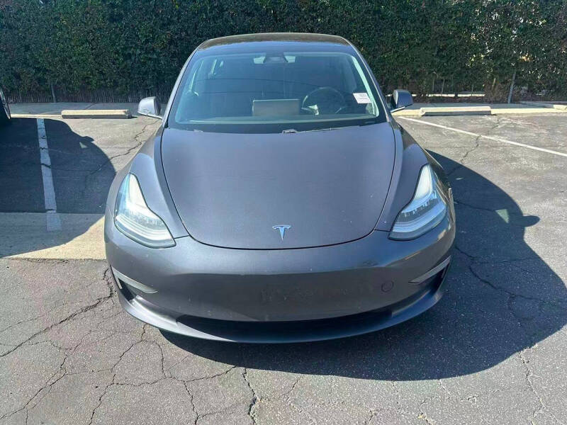 2020 Tesla Model 3 Standard Range