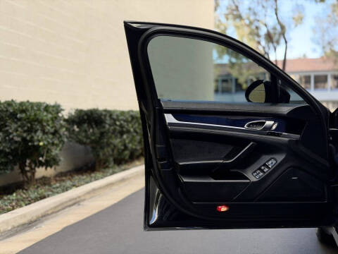 2015 Porsche Panamera