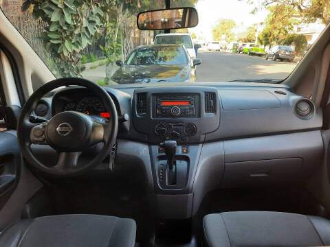 2016 Nissan NV200 SV