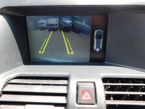 2016 Volvo XC60 T5 Drive-E