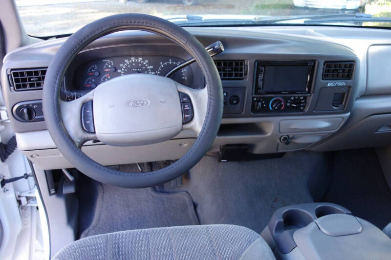 2000 Ford Excursion XLT