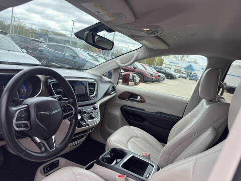 2019 Chrysler Pacifica Touring L Plus